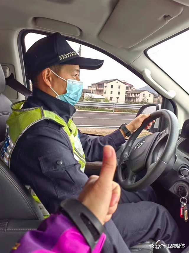 爱游戏体育-关于德甲赛程吃紧;浙江稠州赛后扳平良机;更衣室稳定;临场指挥获称赞的信息