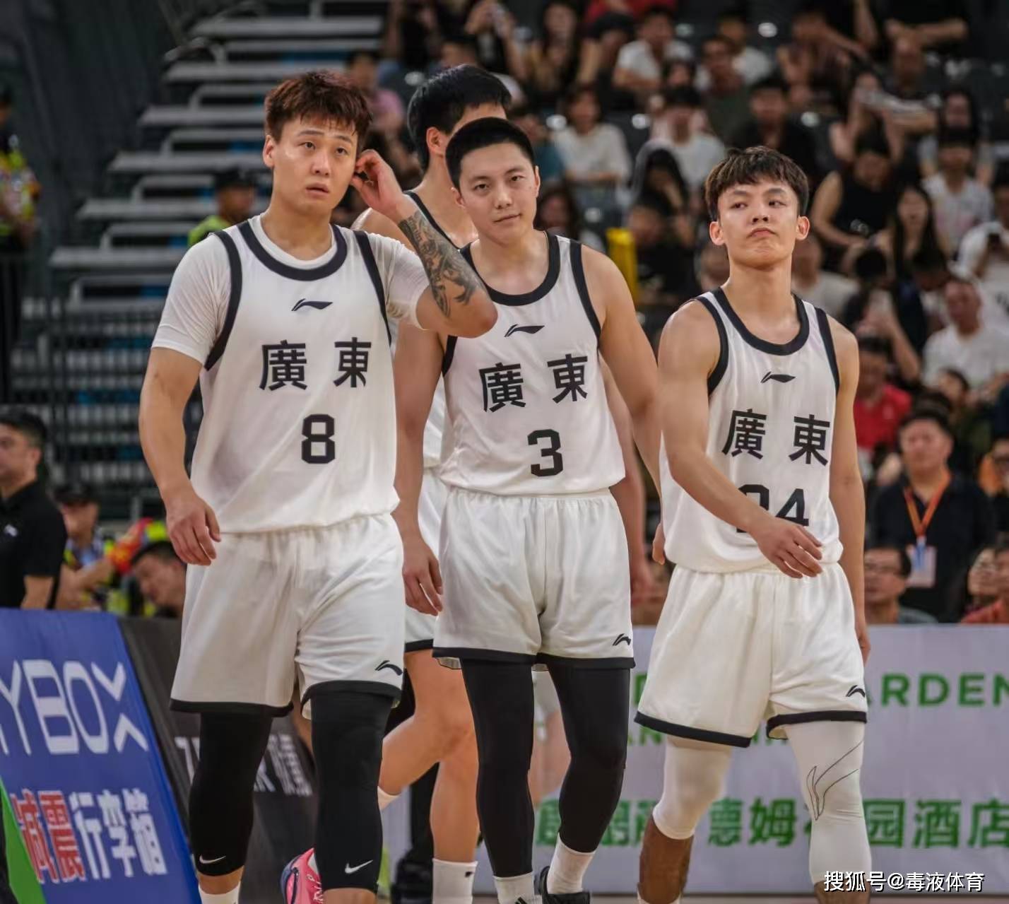 ayx-集结日体能课后;广东宏远遗憾出局备战CBA季后赛;信心回归;年轻球员得到机会的简单介绍