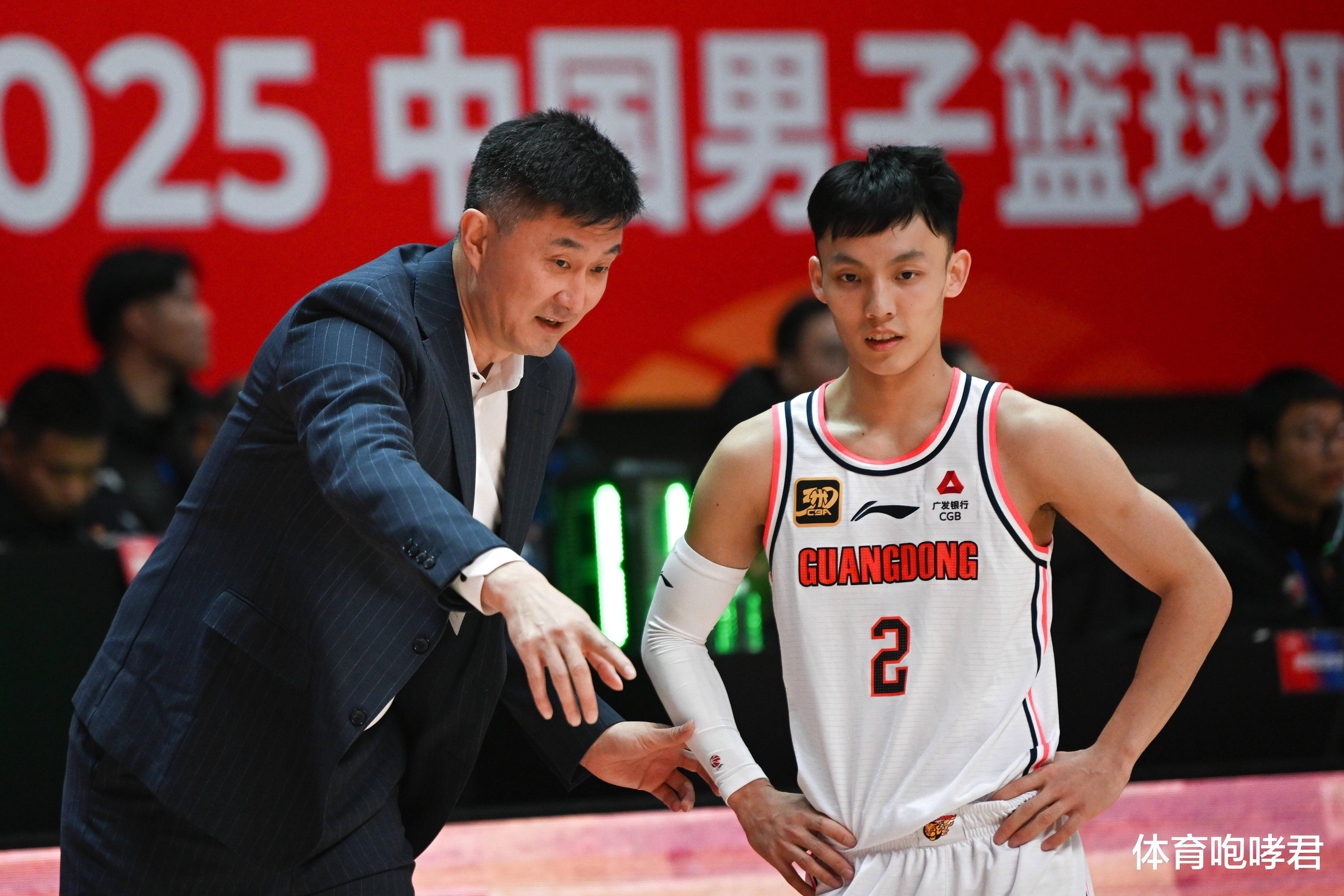 ayx-转折点深圳男篮内部沟通，CBA季后赛冲刺阶段攻防权衡，信心回归，高层口径保持一致的简单介绍